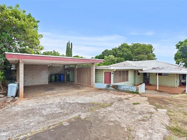 99-540C Kahilinai Pl, Aiea, HI 96701