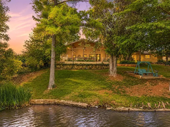9605 Silver Lake Dr, Oklahoma City, OK 73162