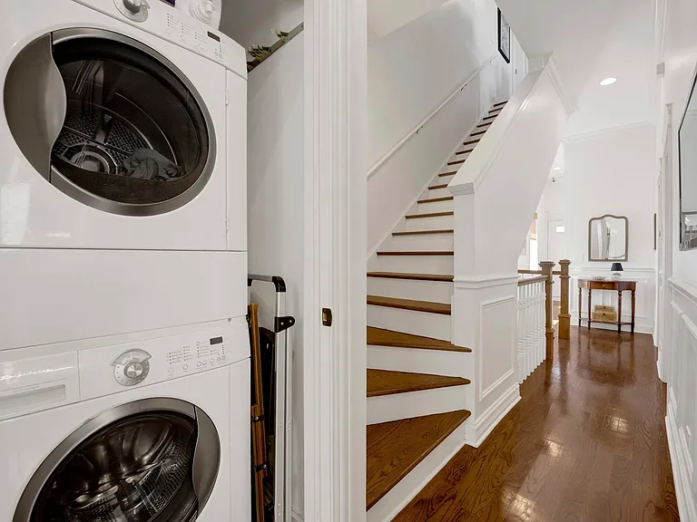 1520 W Diversey Pkwy #3 — Photo 23