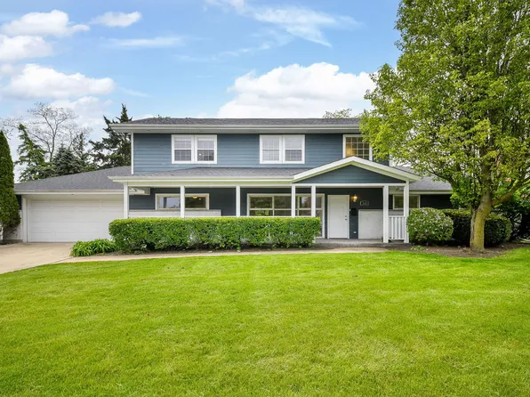 532 Ranch Rd, Wheaton, IL 60187