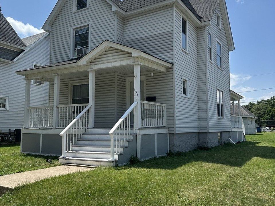 1st image of 195 N Grand Ave #2