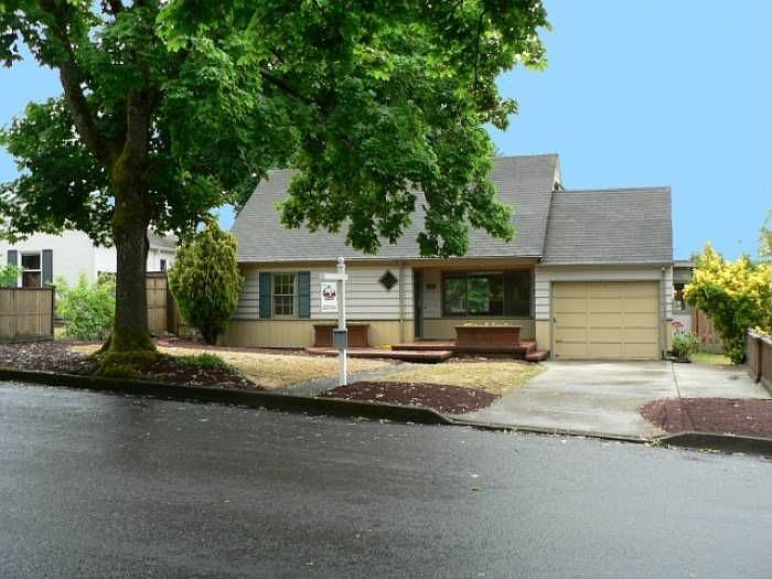 1st image of 805 NW 41st St