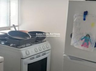 11 Peterborough St APT 23M, Boston, MA 02215