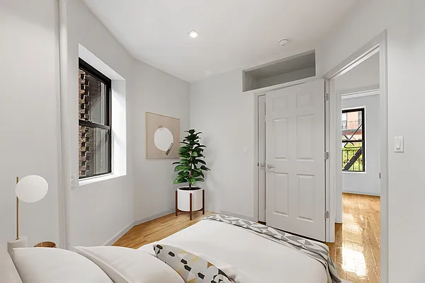 Rented by REAL New York | media 19