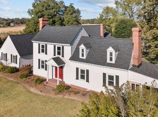 2897 Oldhams Rd, Hague, VA 22469