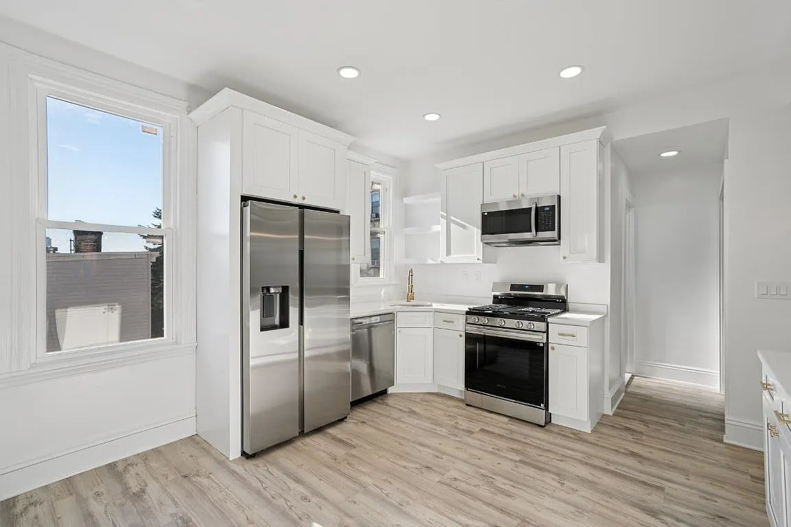 1 bed, 1.0 bath, $2,900 — Photo 4