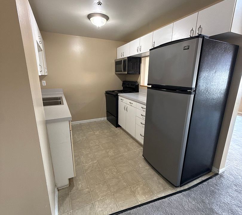 1st image of 505 S 16th St APT 705