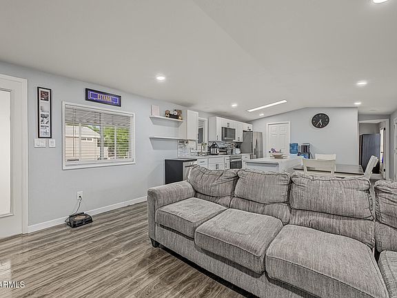 5th image of 156 N HAWES Road #40