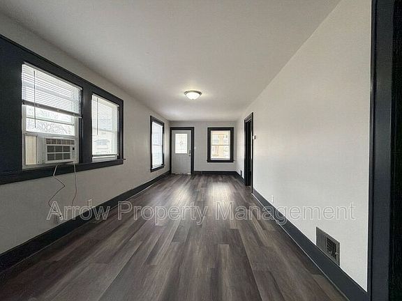 3rd image of 1530 Rose St #1534
