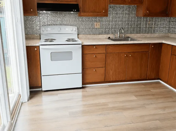 116 Woodgate Rd #116, Battle Creek, MI 49017
