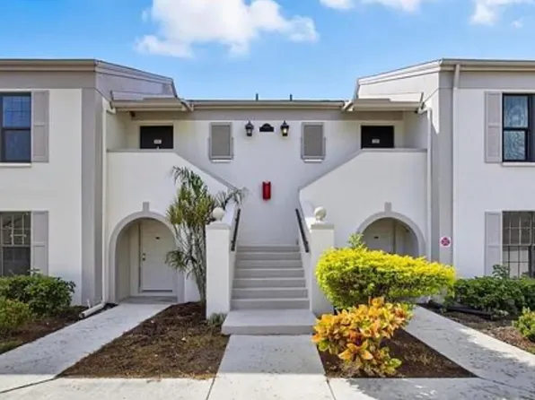 2462 Kingfisher Ln APT J203, Clearwater, FL 33762