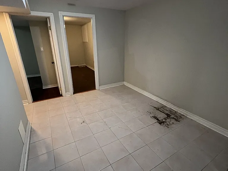 91 Campania Cres — Photo 39