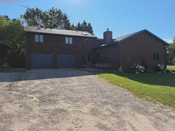 416 2nd St NW, Blackduck, MN 56630