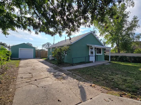 322 N 7th Ave, Sterling, CO 80751