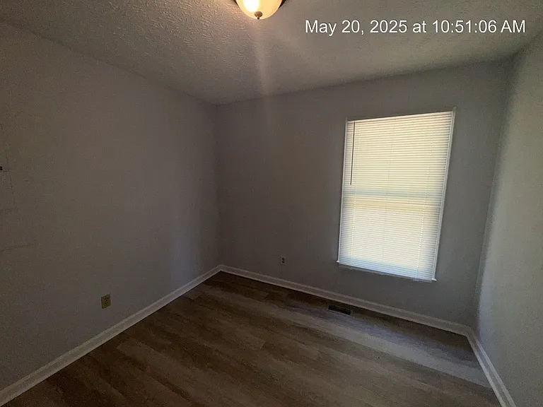 1222 Skyline Dr — Photo 15