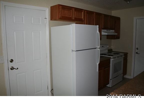 4th image of 1310 Crestview Ave