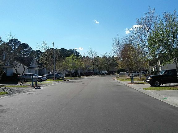 4th image of 4309 Jasmine Cove Way