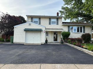 418 Durham Ave, Edison, NJ 08817