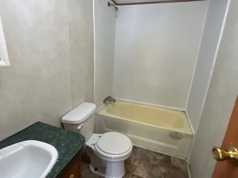 1108 Cartrell Brown Dr — Photo 7