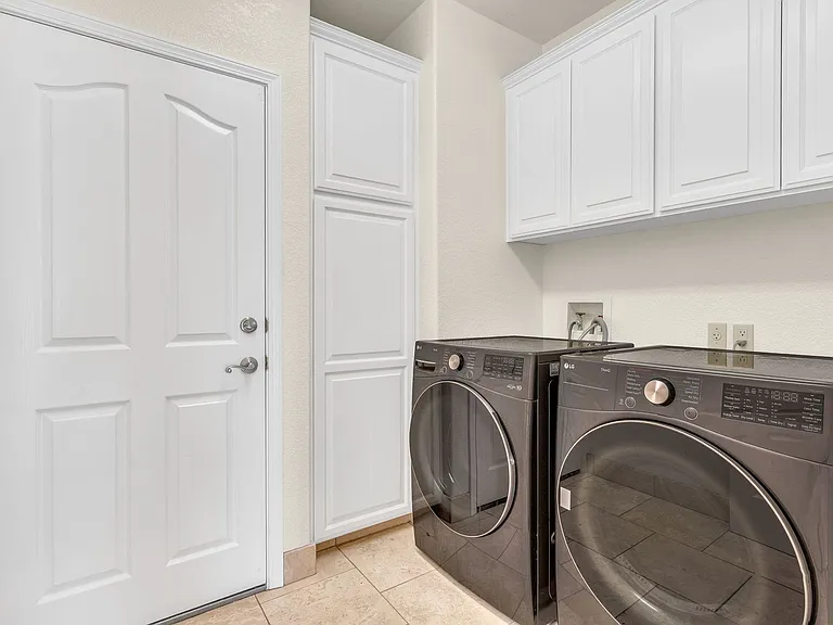 2317 Wayfarer Dr — Photo 27