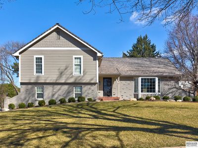 9926 Harney Pkwy N, Omaha, NE, 68114