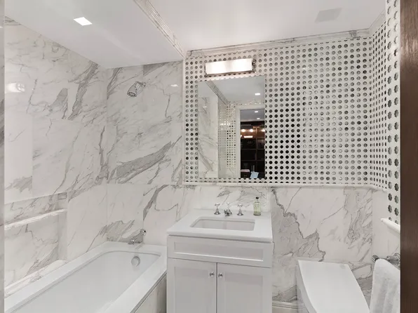 21 East 66th Street image 21 of 25