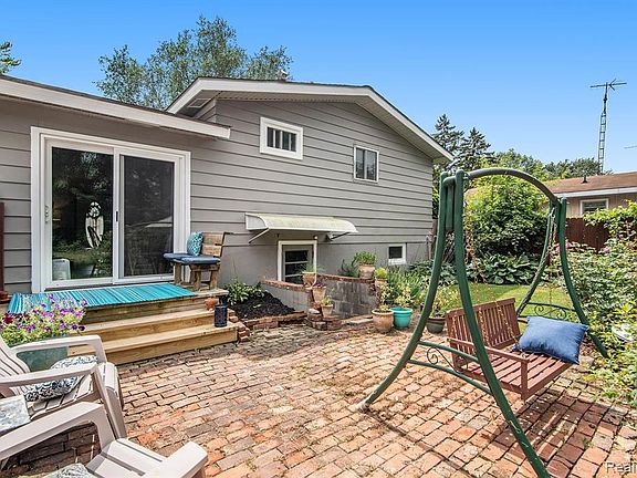 5th image of 4231 Keene Dr