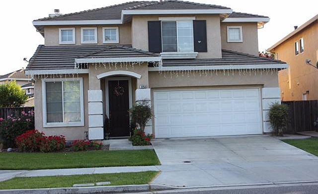 1st image of 3255 Woodmere Dr