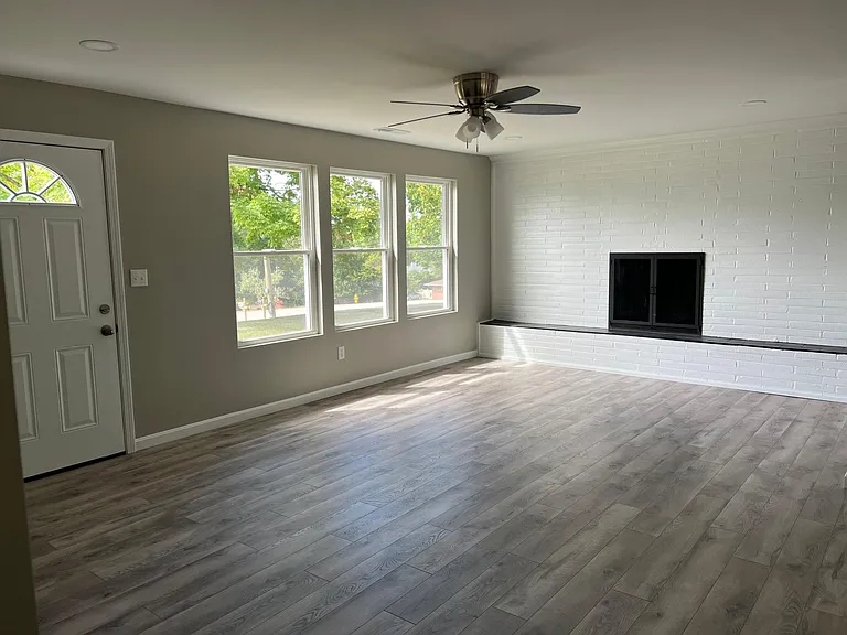 3046 Brookwood Dr — Photo 10