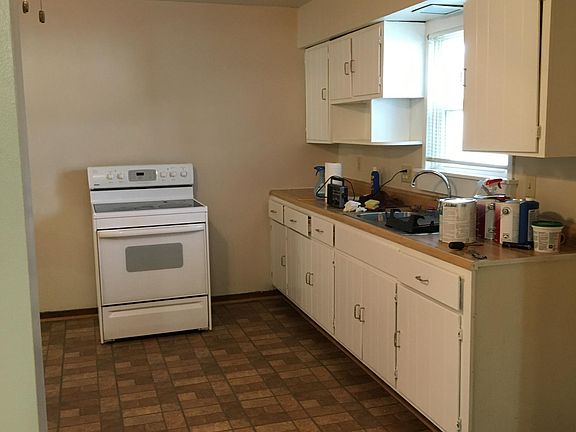 3rd image of 1530 Washington Ave