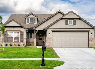 13127 S 72nd Ave E, Bixby, OK 74008