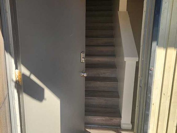 2nd image of 4265A Schoolridge Ln