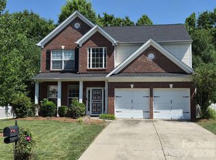 6229 Roseway Ct, Harrisburg, NC 28075