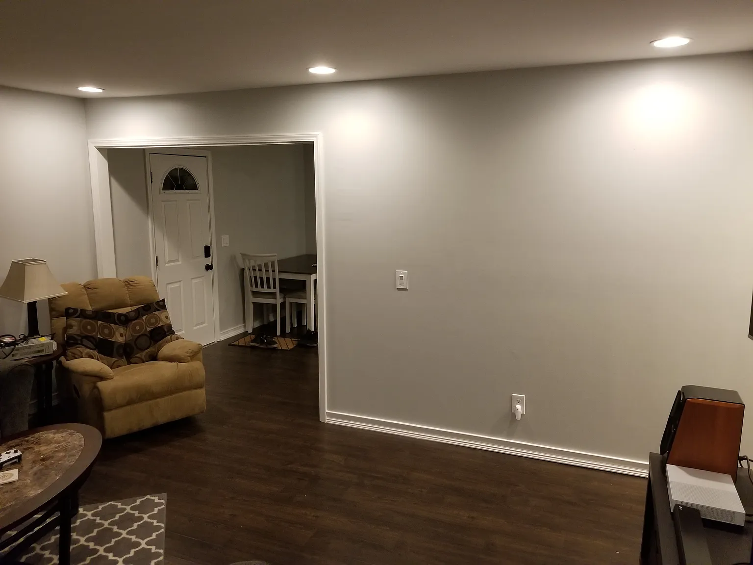 3 bed, 1050 sqft, $1,895 — Photo 4