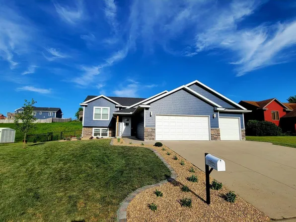 450 5th Ave SE, Dover, MN 55929