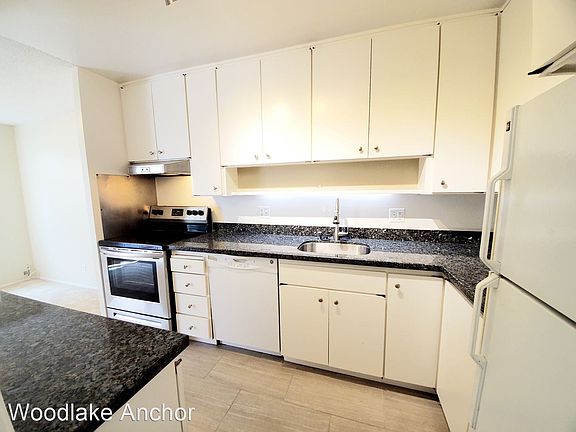 2nd image of 815 N Humboldt St APT 305