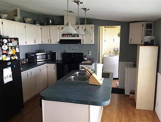 3rd image of 347 Banyan Ln