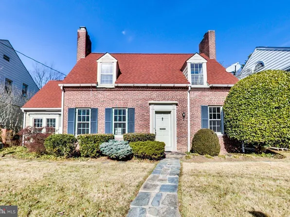 4931 Butterworth Pl NW, Washington, DC 20016