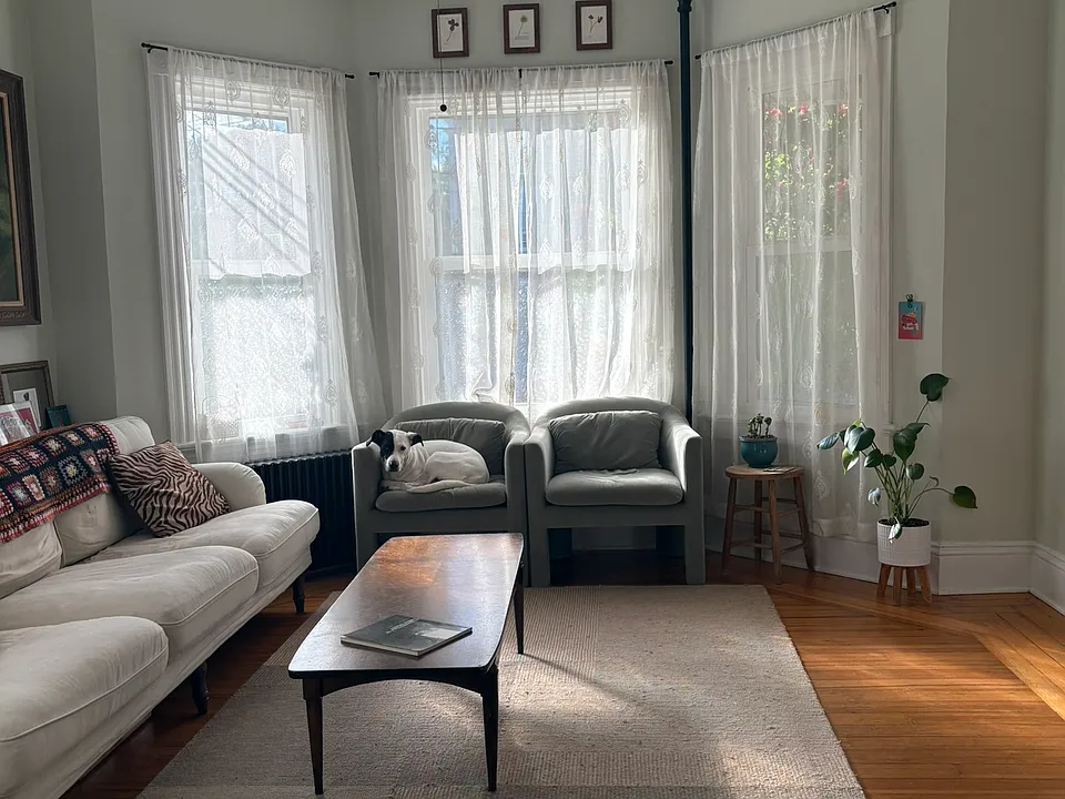 240 Federal St #1