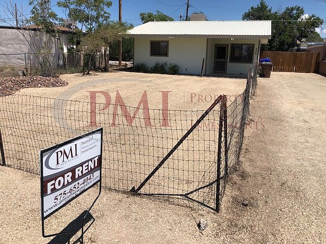 1st image of 306 N Almendra St