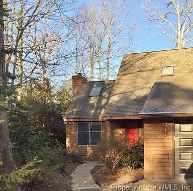 1st image of 724 Autumn Cir