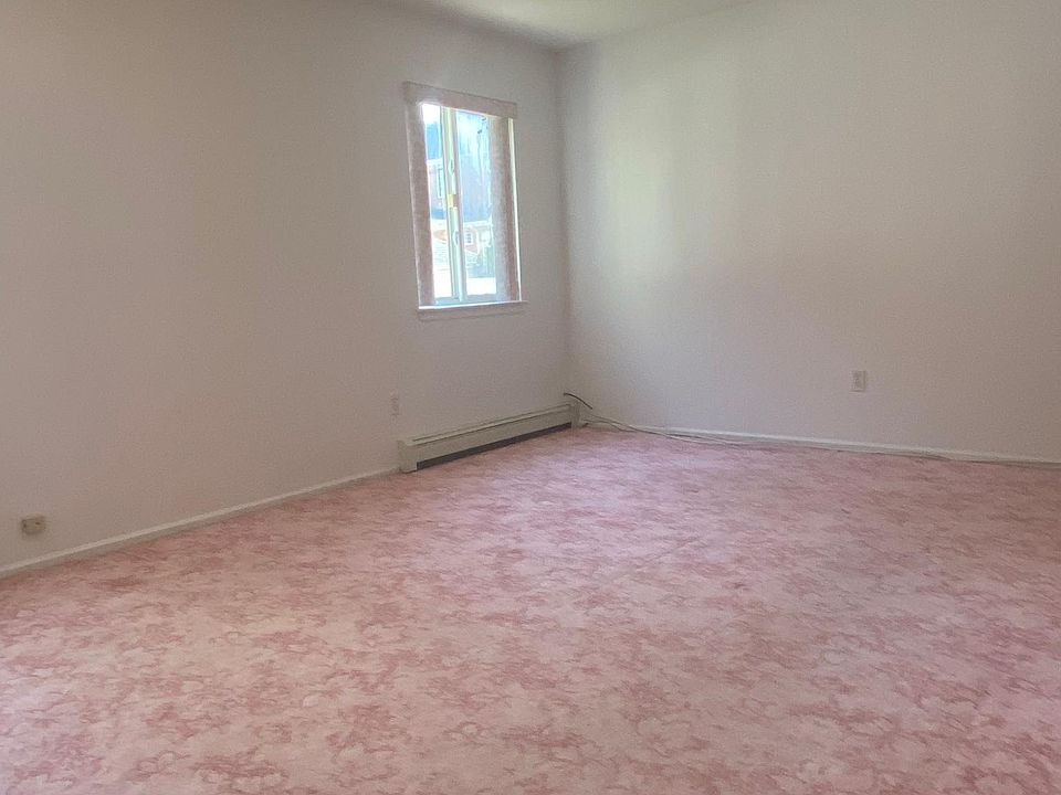 1st image of 5812 255th St #2