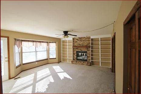 Spacious with access to deck