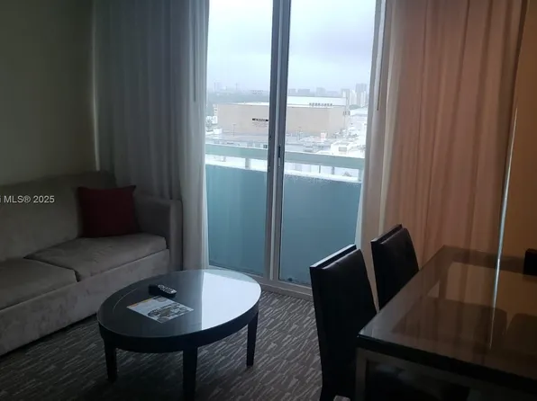 2670 E Sunrise Blvd #1411, Fort Lauderdale, FL 33304