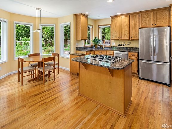 5th image of 27804 NE 141st St