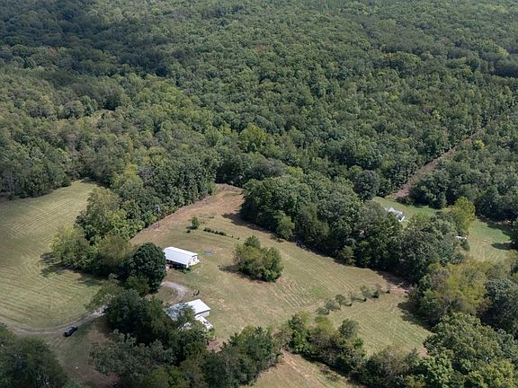 2nd image of 1460 Masons Mill Rd