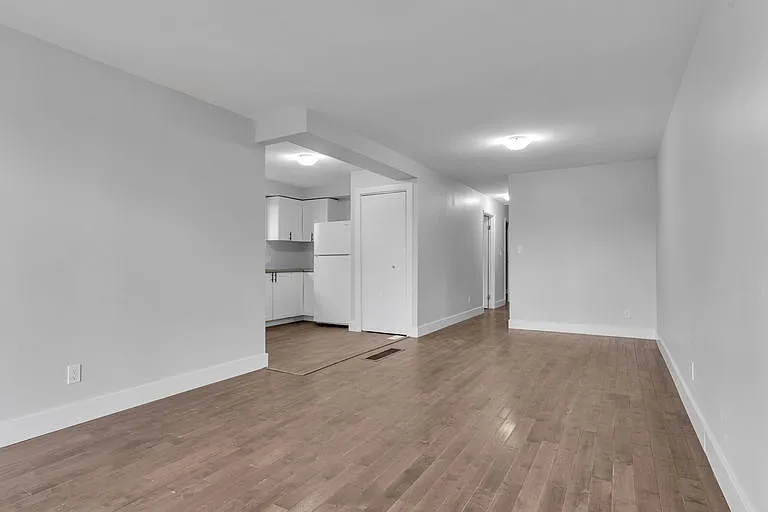224 McLellan Ct #1 — Photo 5
