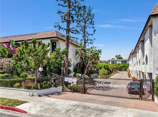 5263 Newcastle Ave UNIT 2, Encino, CA 91316
