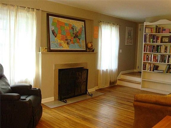 5th image of 4248 Cornelius Ave
