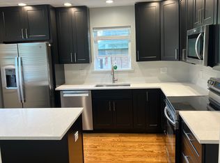 315 W Prospect Ave #1, Mount Prospect, IL 60056